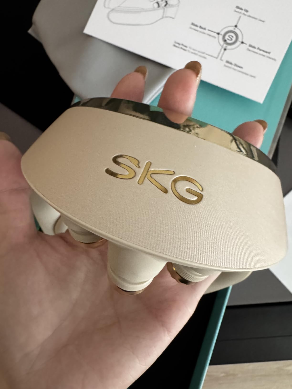 SKG Neck & Shoulder Massager G7 Pro Fold massaggiatore collo USB