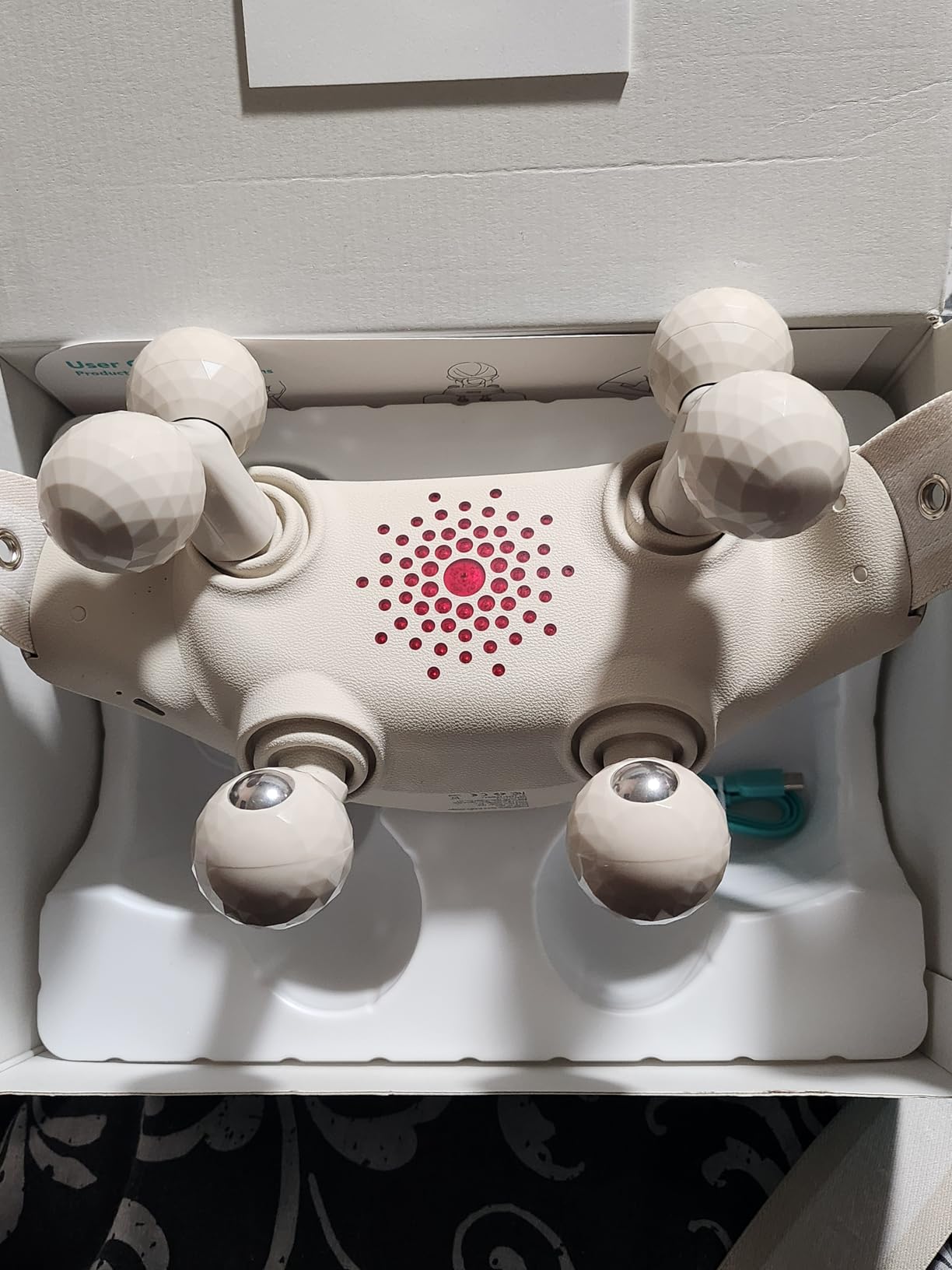 SKG H7 Ultra massaggiatore collo spalle calore bianco