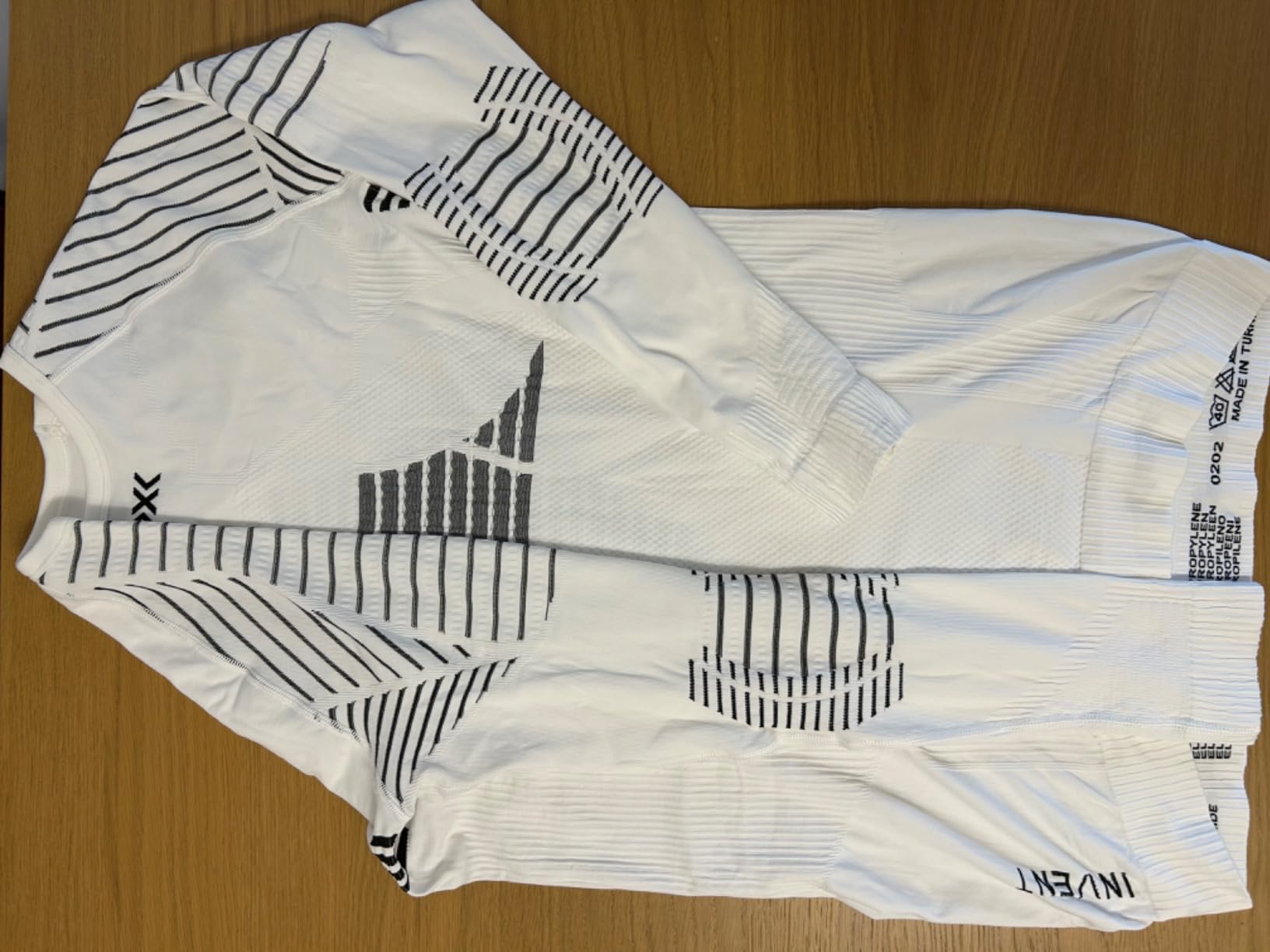 X-Bionic Invent 4.0 Maglia Termica Nero termoregolante