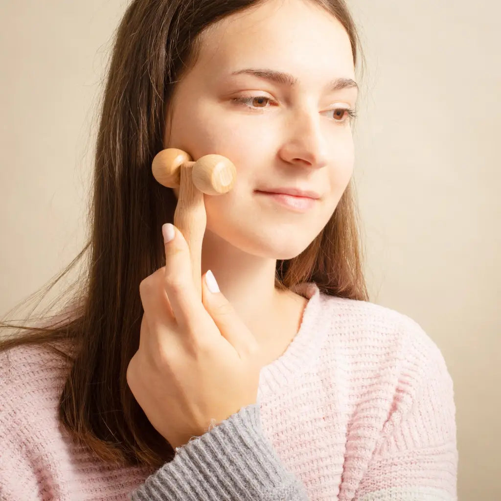 Tuuli Set Gua Sha Mini Rullo Faggio Massaggiatore Legno 2 Pezzi