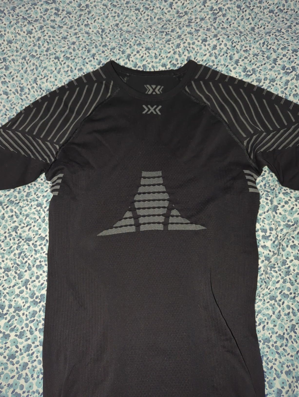X-Bionic Invent 4.0 Maglia Termica Nero termoregolante