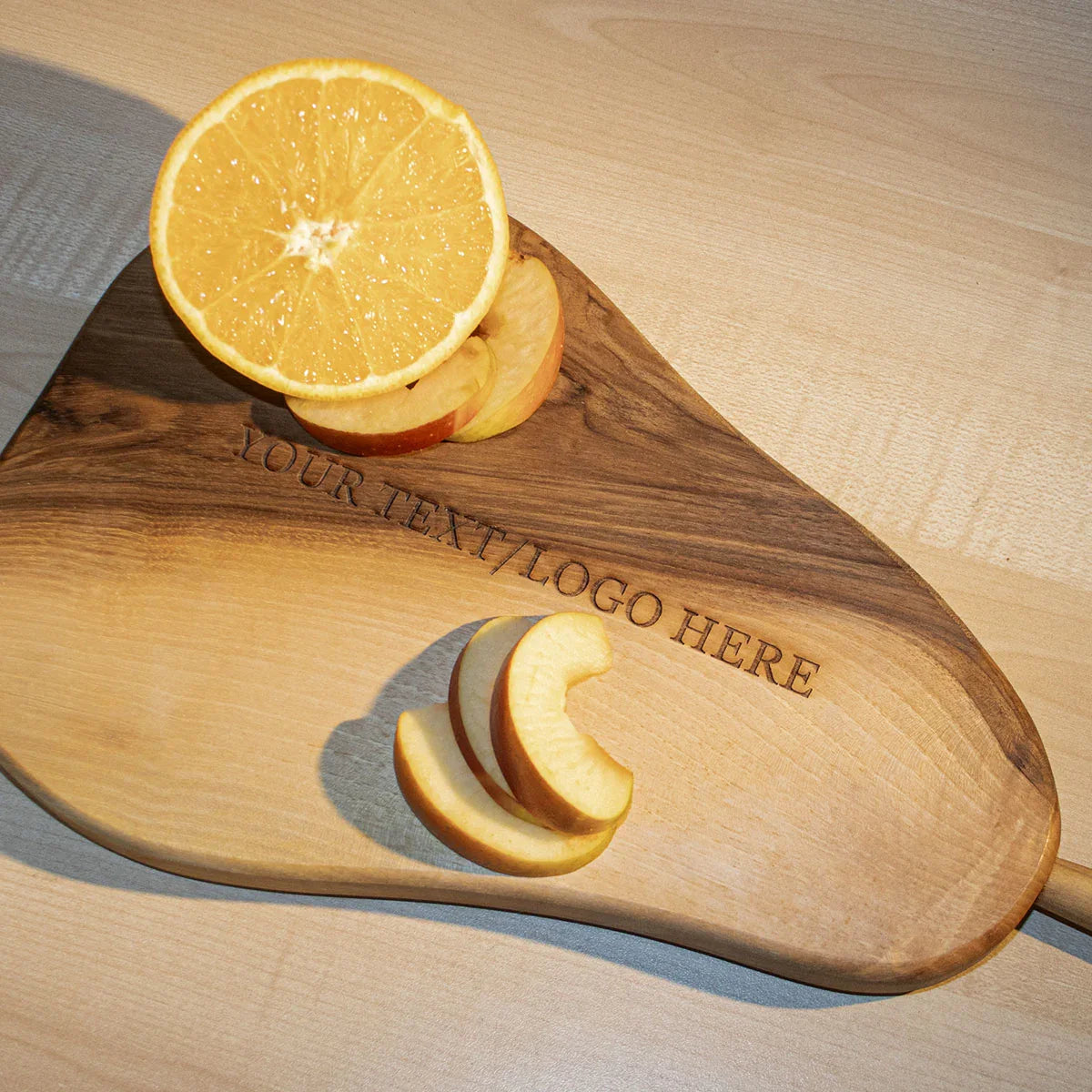 Tuuli Taglieri in legno Tagliere Pera Noce Inciso 43x22 cm